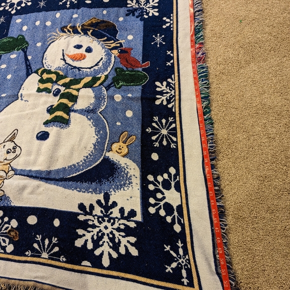 Hallmark snowman/bunny throw - Picture 4 of 7